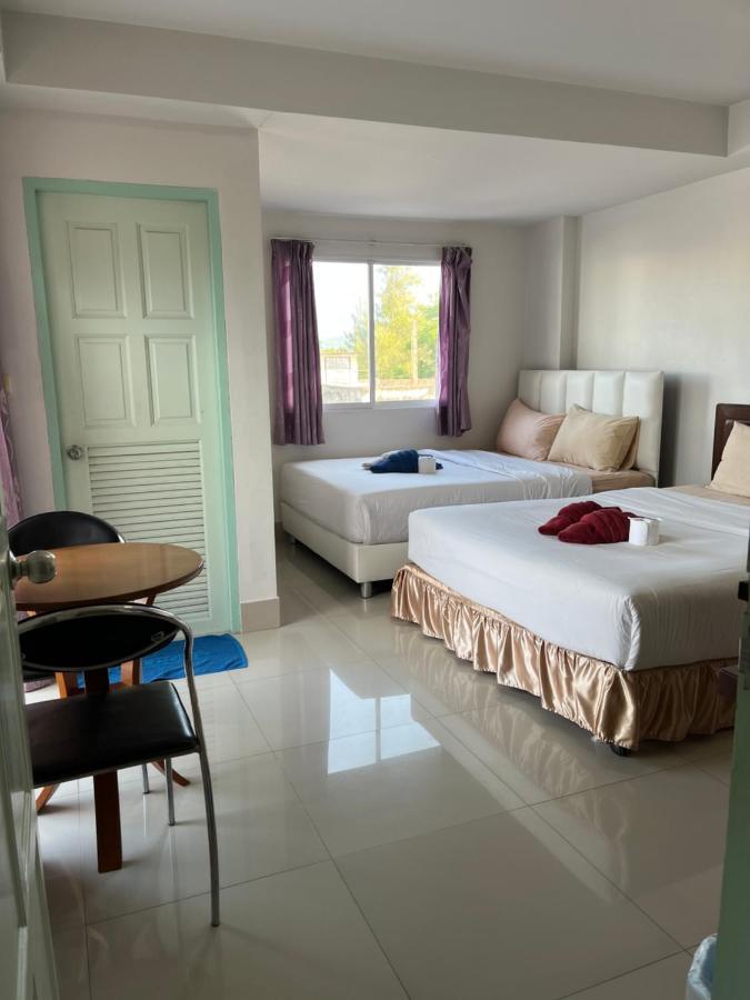 Baanpak Sam Anong Aparthotel Hua Hin Bagian luar foto