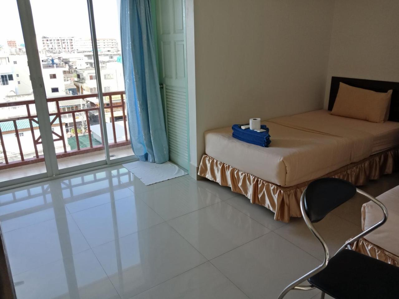 Baanpak Sam Anong Aparthotel Hua Hin Bagian luar foto